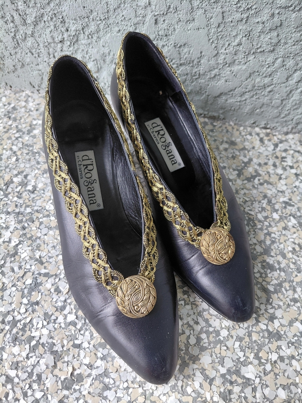 Vintage D'Rosana Italy Black Leather Gold Braid Jewel Ornament Pump Size 7